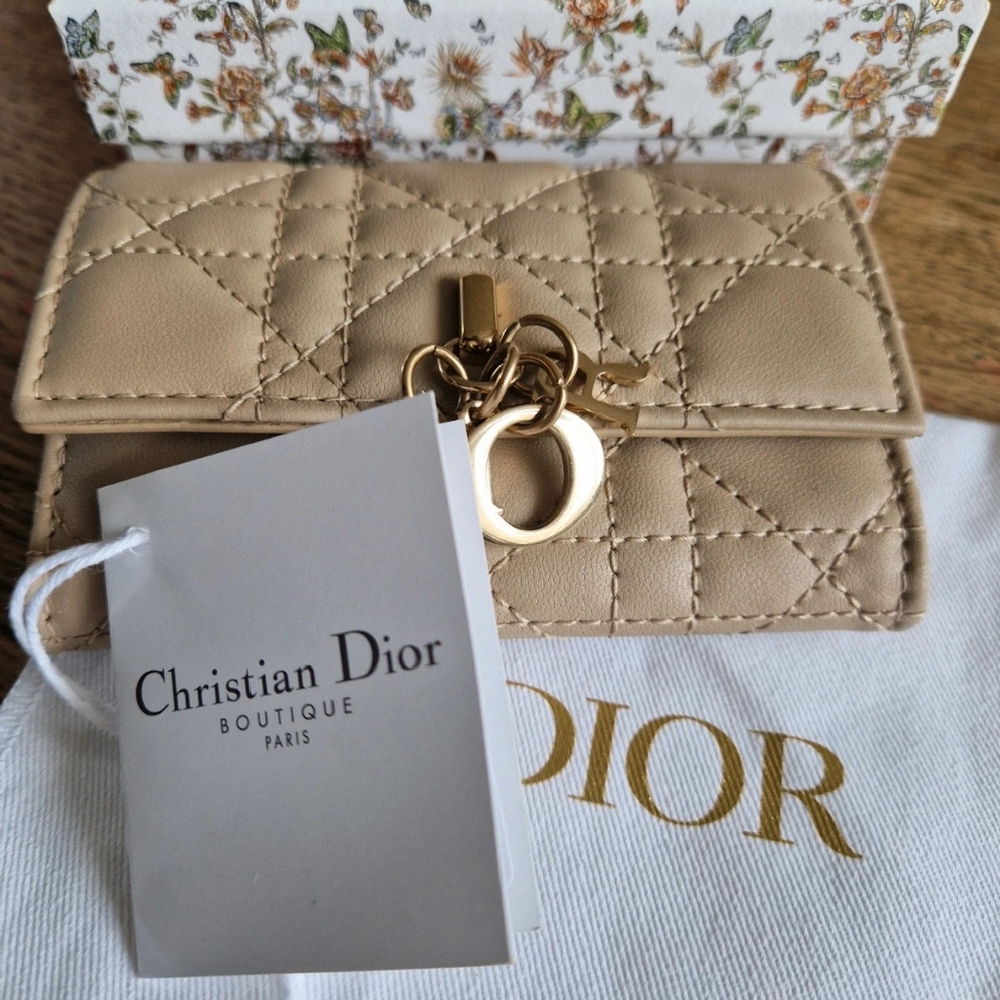 DIOR Glycine Wallet - Picture 2 of 5